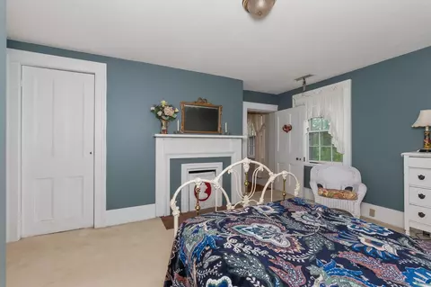 Bedroom - 7812 E Bend Rd, Burlington, KY 41005 photo 5 of 6