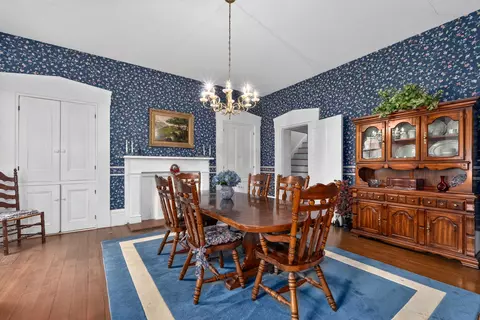 Dining - 7812 E Bend Rd, Burlington, KY 41005 photo 1 of 2