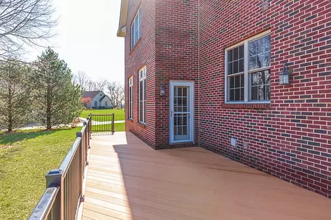 Exterior - 720 Broomtail Ln, Hebron, KY 41048 photo 3 of 6