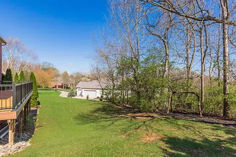 Exterior - 720 Broomtail Ln, Hebron, KY 41048 photo 4 of 6