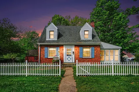 1400 Central Row Rd, Erlanger, KY 41018