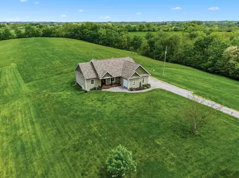 401 Simpson Ridge Rd, Williamstown, KY 41097