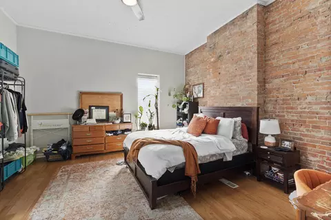 Bedroom - 501 Johnson St, Covington, KY 41011 photo 1 of 2