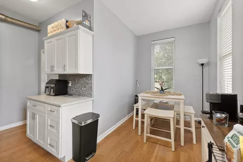 Dining - 501 Johnson St, Covington, KY 41011 photo 1 of 2