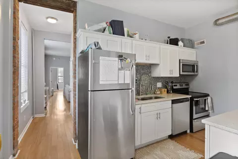 Entry Way - 501 Johnson St, Covington, KY 41011 photo 1 of 1