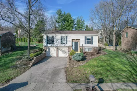 934 Palomino Dr, Villa Hills, KY 41017