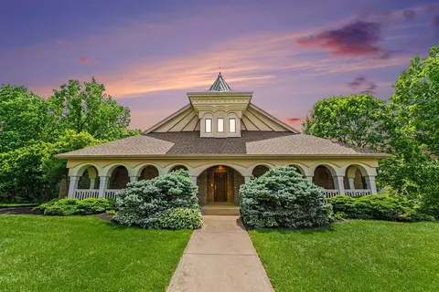 3189 Manor Hl, Latonia, KY 41015
