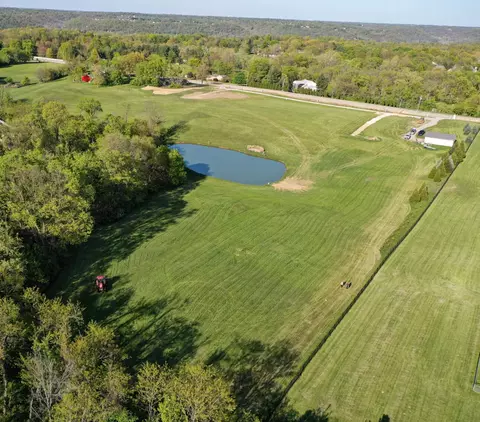 797 N Bend Rd, Hebron, KY 41048 photo 2
