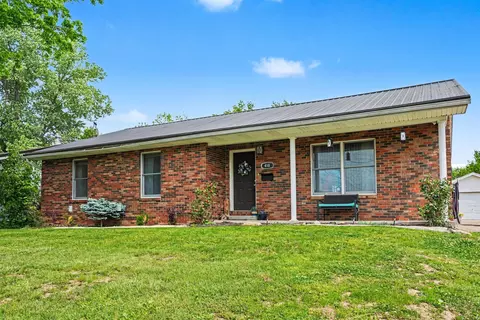 418 Broad St, Falmouth, KY 41040
