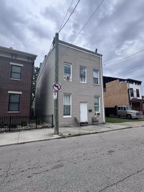 949 Philadelphia St, Covington, KY 41011