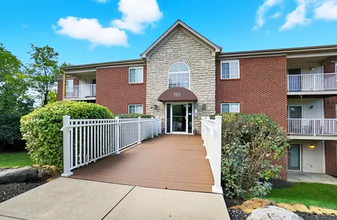 701 Napa Valley Ln #2, Crestview Hills, KY 41017