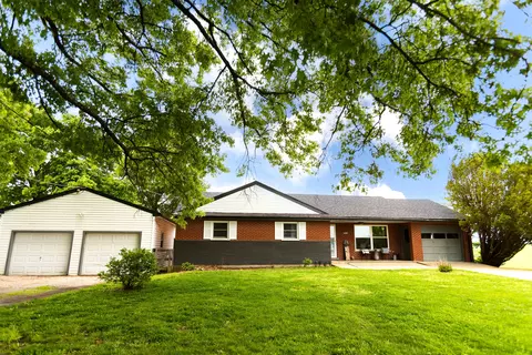 429 Gilbert Ridge Rd, Alexandria, KY 41001