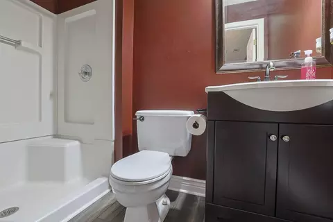 Bath - 46 Delphi Dr, Erlanger, KY 41018 photo 2 of 2