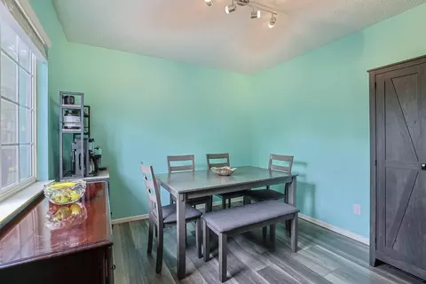 Dining - 46 Delphi Dr, Erlanger, KY 41018 photo 1 of 3