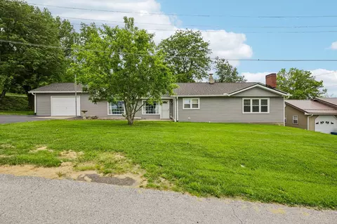 601 Monroe St, Falmouth, KY 41040