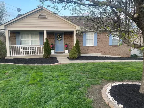 4005 Deerchase Dr, Erlanger, KY 41018