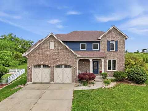 550 Scenic Dr, Park Hills, KY 41011