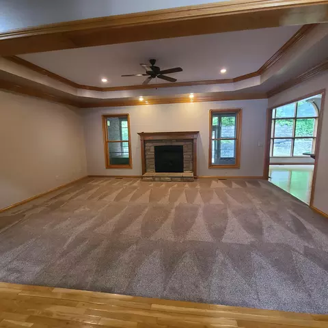 Living - 1710 Valley Dr, Fort Wright, KY 41017 photo 2 of 5