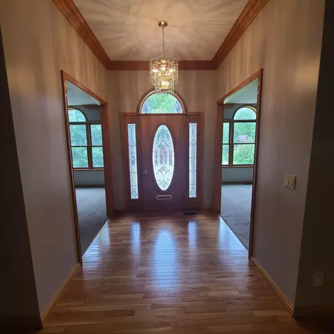 Entry Way - 1710 Valley Dr, Fort Wright, KY 41017 photo 1 of 1
