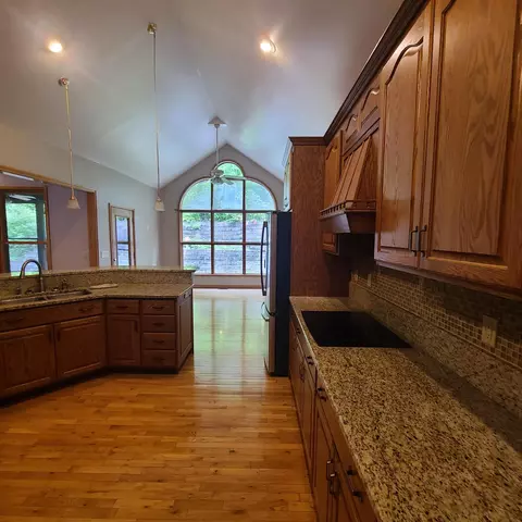 Kitchen - 1710 Valley Dr, Fort Wright, KY 41017 photo 3 of 4