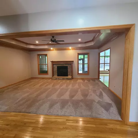 Living - 1710 Valley Dr, Fort Wright, KY 41017 photo 1 of 5