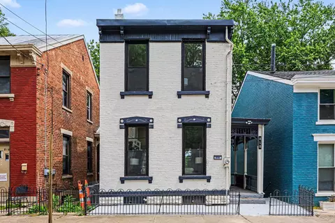 818 Crescent Ave, Covington, KY 41011