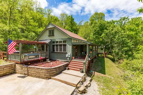 4857 Woolper Rd, Petersburg, KY 41080