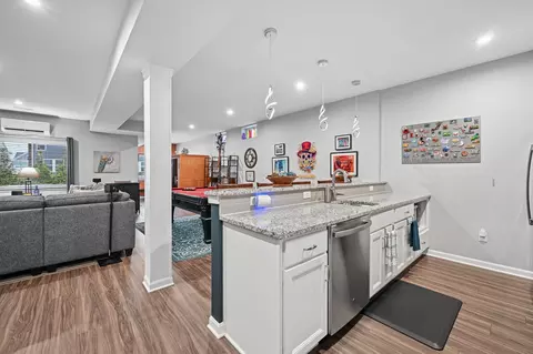 Kitchen - 2316 Amici Dr, Covington, KY 41017 photo 7 of 7