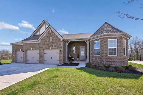 10400 Brookhurst Ln, Union, KY 41091