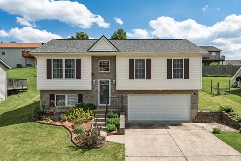 240 Brentwood Dr, Dry Ridge, KY 41035