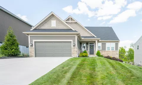 9964 Meadow Glen Dr, Independence, KY 41051