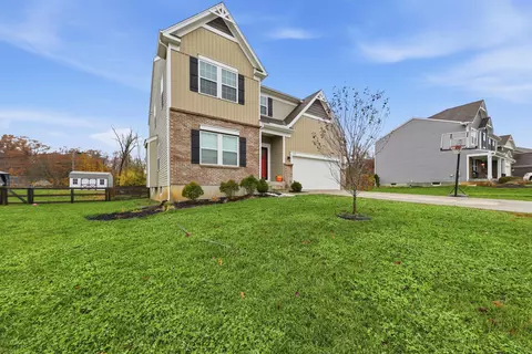 10304 Harlequin Ct, Alexandria, KY 41001