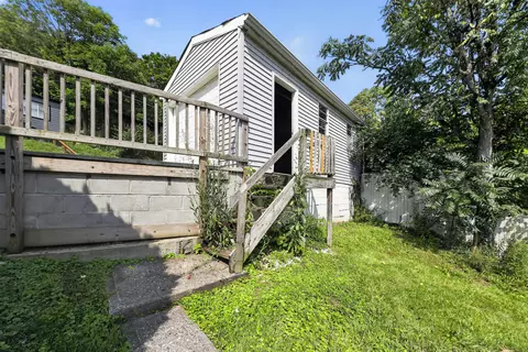 Exterior - 1611 Monroe St, Covington, KY 41014 photo 6 of 7