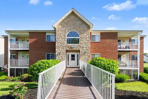 624 Friars Ln #11, Florence, KY 41042