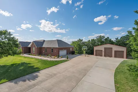 115 Chippewa Dr, Dry Ridge, KY 41035