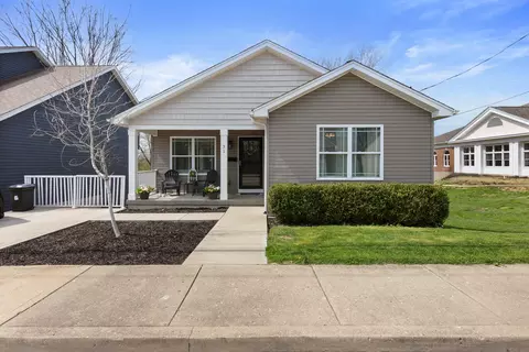 31 S Main St, Walton, KY 41094