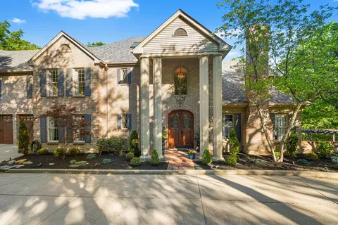 105 Stanbery Rdg, Fort Thomas, KY 41075
