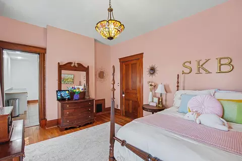 Bedroom - 2117 Maryland Ave, Covington, KY 41014 photo 4 of 5