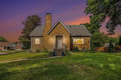 200 Kyles Ln, Covington, KY 41011