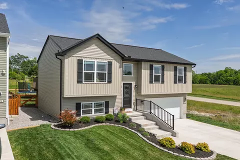 108 Arlington Ct, Williamstown, KY 41097