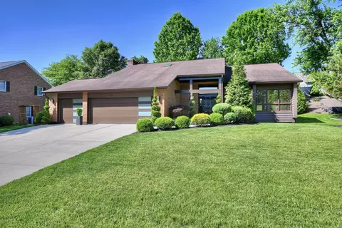 1008 Doriel St, Villa Hills, KY 41017