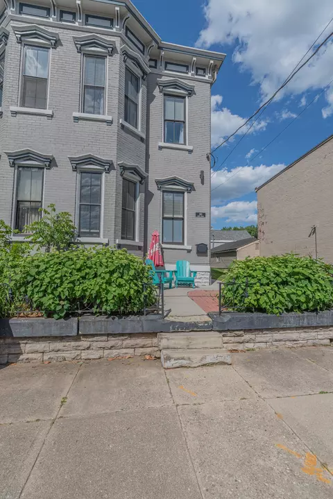 363 Berry Ave, Bellevue, KY 41073