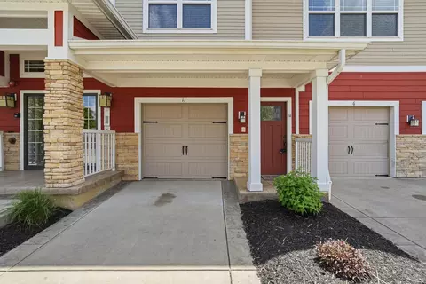 567 Riverpointe Dr #11, Dayton, KY 41074