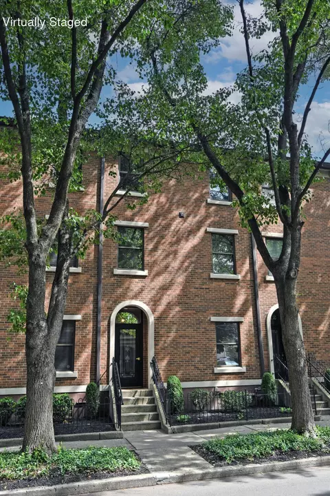210 E 2nd St #B, Covington, KY 41011