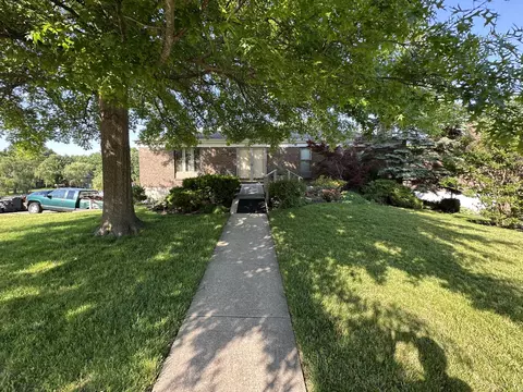 922 Appaloosa Ct, Villa Hills, KY 41017