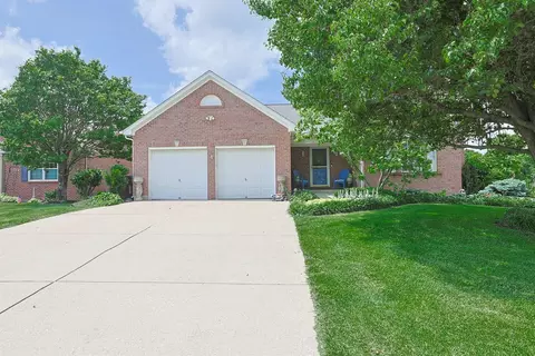 7401 Thunder Ridge Dr, Florence, KY 41042