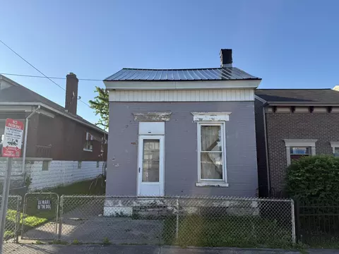 418 W 8th St, Newport, KY 41071