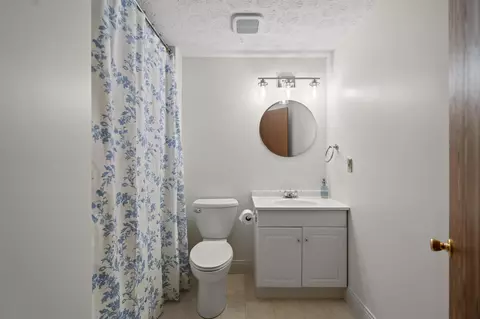 Bath - 3157 David Ct, Edgewood, KY 41017 photo 3 of 3