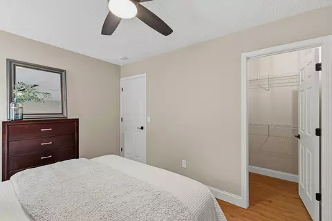 Bedroom - 3245 Laurel Oak Ct, Edgewood, KY 41017 photo 3 of 3