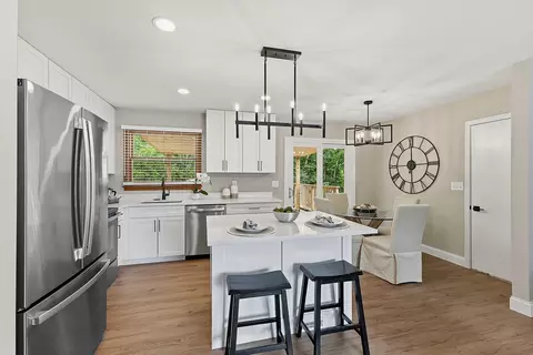 Kitchen - 3245 Laurel Oak Ct, Edgewood, KY 41017 photo 1 of 4